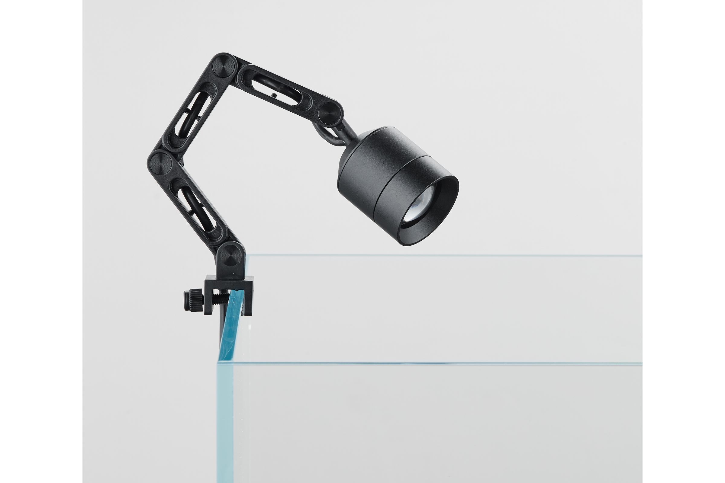 Chihiros Z Light Tiny (6 W) mit Bluetooth